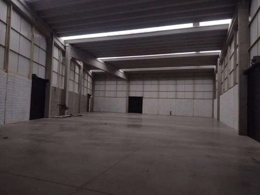 Foto 1 de Armazém / Galpão à venda, 1387m2 em Jundiai - SP