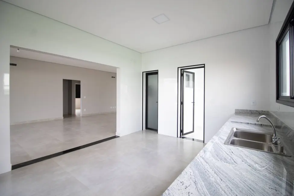 Foto 3 de Casa de Condomínio com 6 quartos à venda, 330m2 em Itupeva - SP