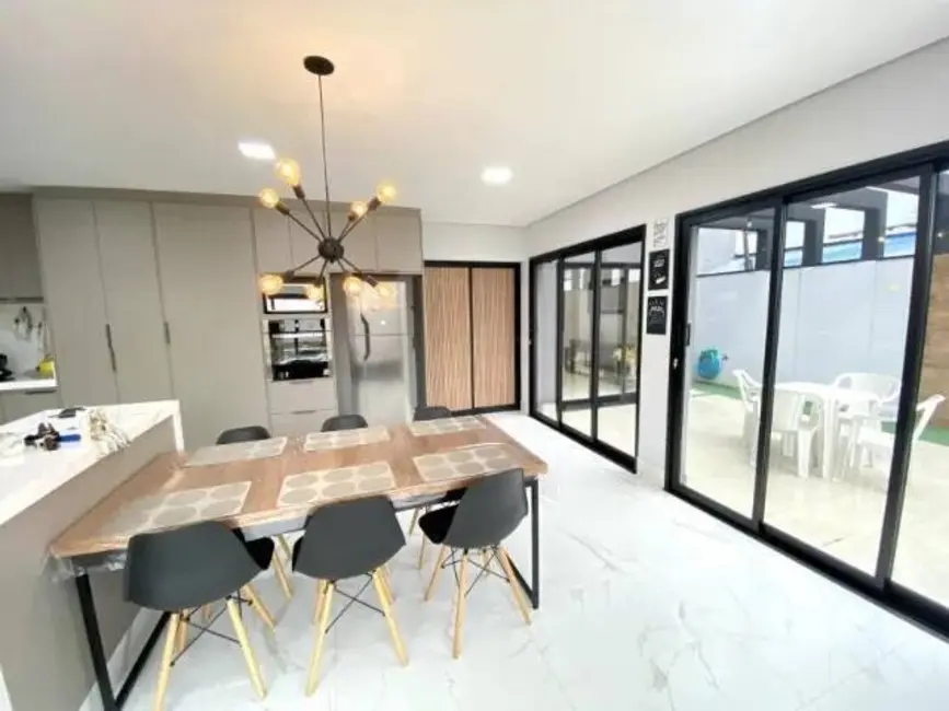 Foto 7 de Casa de Condomínio com 4 quartos para alugar, 282m2 em Jardim Novo Mundo, Jundiai - SP