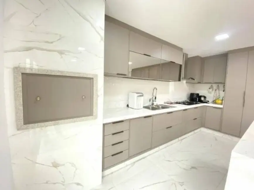 Foto 4 de Casa de Condomínio com 4 quartos para alugar, 282m2 em Jardim Novo Mundo, Jundiai - SP