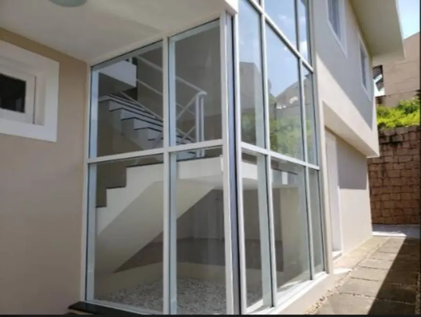 Sobrado com 4 quartos à venda, 167m2 em Horto Santo Antonio, Jundiai - SP - imagem 1 Foto 1 de Sobrado com 4 quartos à venda, 167m2 em Horto Santo Antonio, Jundiai - SP