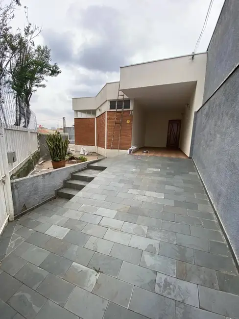 Casa com 3 quartos à venda, 120m2 em Parque Brasília, Jundiai - SP - imagem 1 Foto 1 de Casa com 3 quartos à venda, 120m2 em Parque Brasília, Jundiai - SP