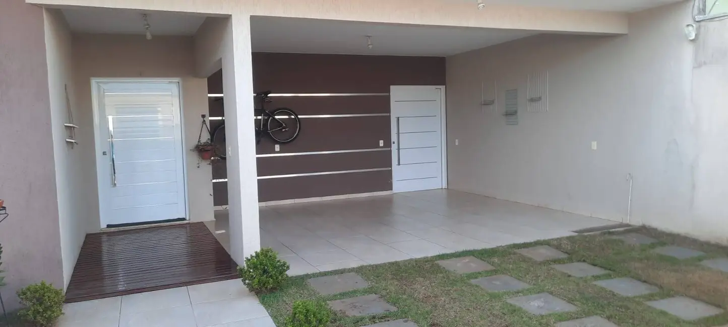 Foto 1 de Sobrado com 3 quartos à venda, 225m2 em Loteamento Jardim Ipanema, Jundiai - SP