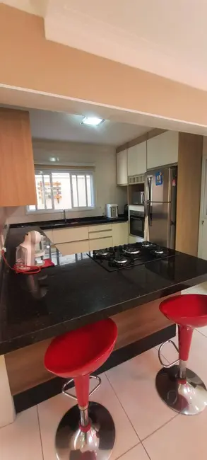 Foto 7 de Sobrado com 3 quartos à venda, 225m2 em Loteamento Jardim Ipanema, Jundiai - SP