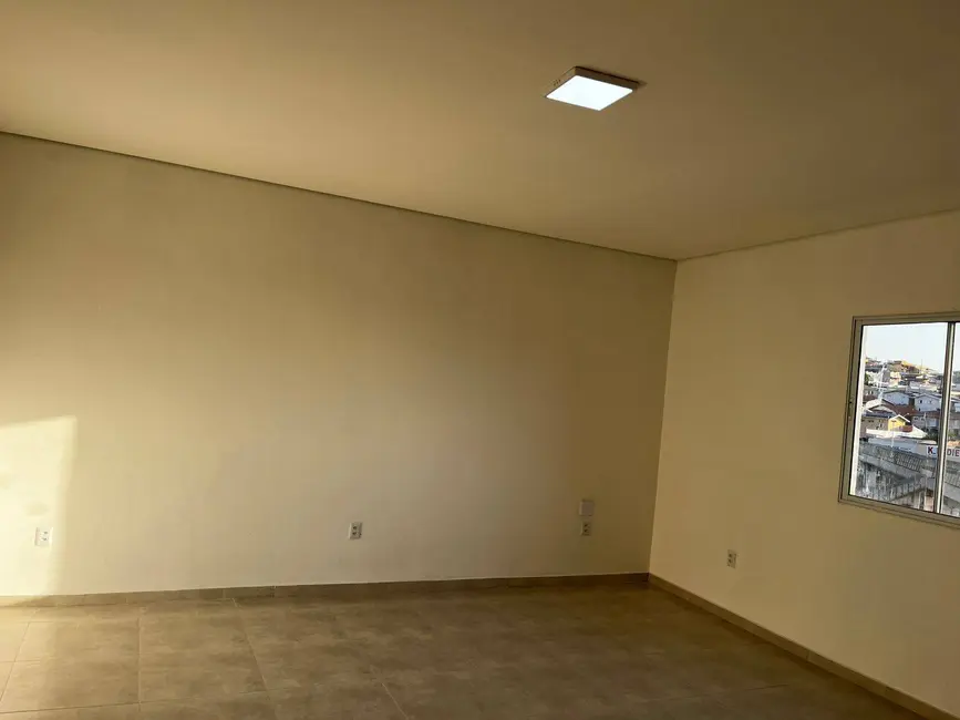 Foto 4 de Sala Comercial para alugar, 27m2 em Vila Viotto, Jundiai - SP