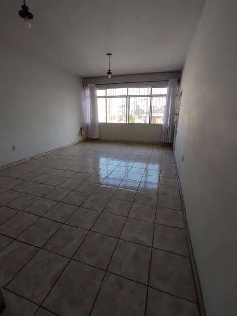 Casa com 3 quartos à venda, 219m2 em Vila Maria Luiza, Jundiai - SP - imagem 3 Foto 3 de Casa com 3 quartos à venda, 219m2 em Vila Maria Luiza, Jundiai - SP