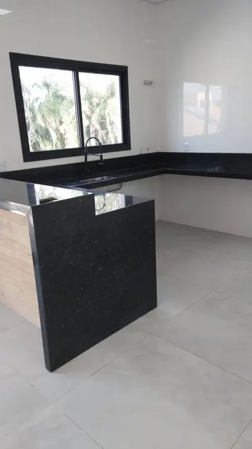 Casa de Condomínio com 3 quartos à venda, 236m2 em Medeiros, Jundiai - SP - imagem 6 Foto 6 de Casa de Condomínio com 3 quartos à venda, 236m2 em Medeiros, Jundiai - SP