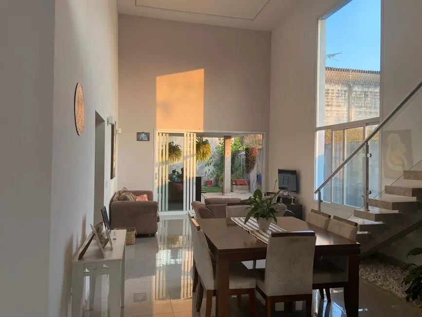 Foto 6 de Casa de Condomínio com 3 quartos à venda, 240m2 em Jardim Celeste, Jundiai - SP