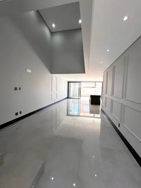 Casa de Condomínio com 4 quartos à venda, 227m2 em Jardim Ermida I, Jundiai - SP - imagem 4 Foto 4 de Casa de Condomínio com 4 quartos à venda, 227m2 em Jardim Ermida I, Jundiai - SP