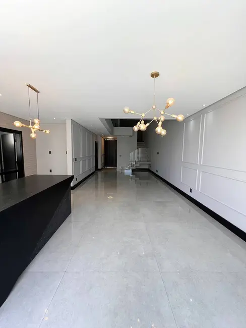 Casa de Condomínio com 4 quartos à venda, 227m2 em Jardim Ermida I, Jundiai - SP - imagem 9 Foto 9 de Casa de Condomínio com 4 quartos à venda, 227m2 em Jardim Ermida I, Jundiai - SP