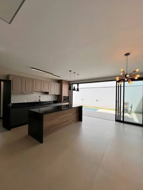 Foto 6 de Casa de Condomínio com 4 quartos à venda, 191m2 em Loteamento Ermida, Jundiai - SP