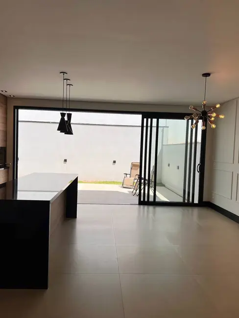 Foto 8 de Casa de Condomínio com 4 quartos à venda, 191m2 em Loteamento Ermida, Jundiai - SP