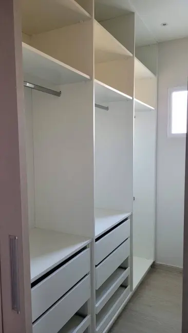 Sobrado com 3 quartos à venda, 300m2 em Caxambu, Jundiai - SP - imagem 8 Foto 8 de Sobrado com 3 quartos à venda, 300m2 em Caxambu, Jundiai - SP