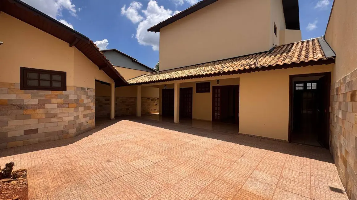 Foto 1 de Sobrado com 3 quartos à venda, 245m2 em Itupeva - SP