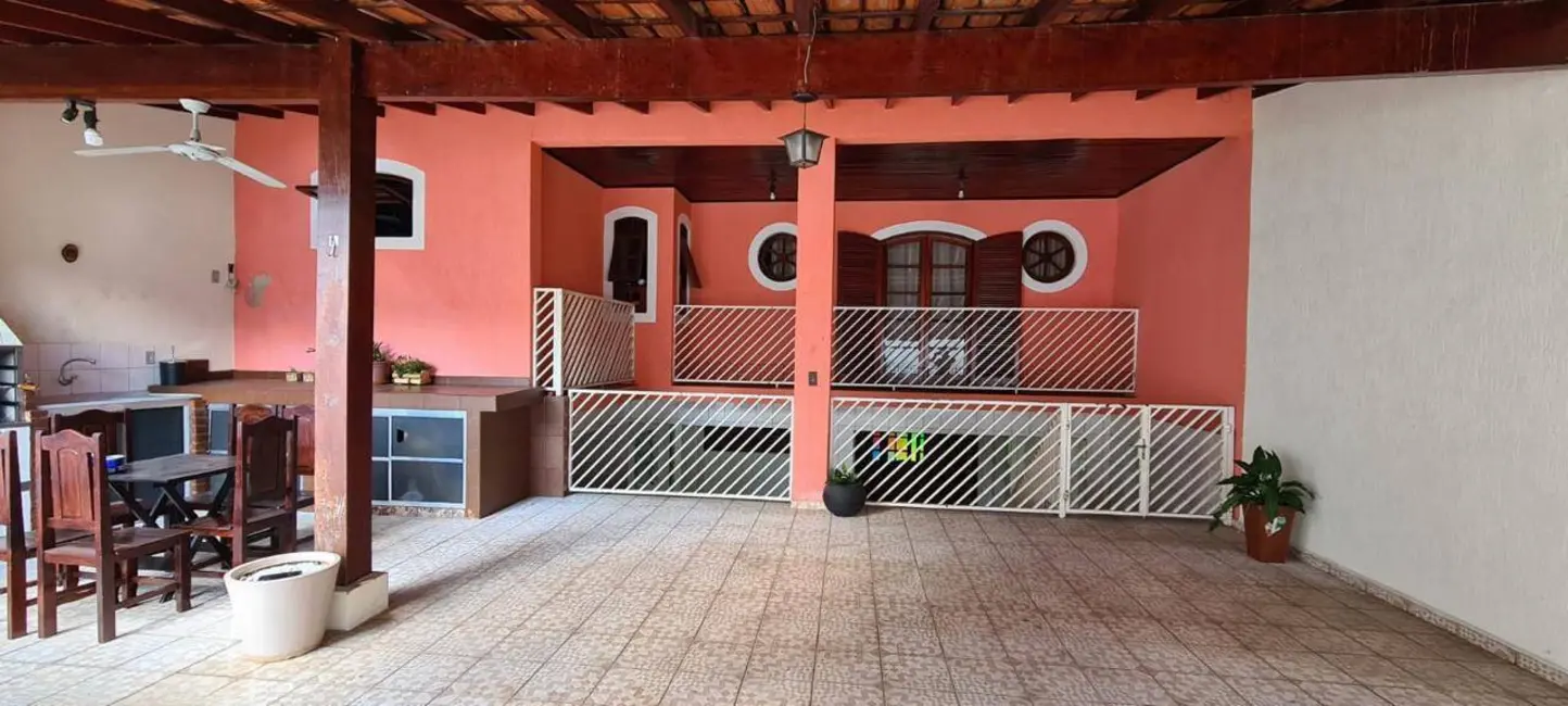 Foto 1 de Casa com 2 quartos à venda, 285m2 em Jundiai - SP