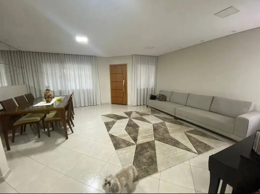 Foto 1 de Sobrado com 3 quartos à venda, 210m2 em Parque Almerinda Pereira Chaves, Jundiai - SP