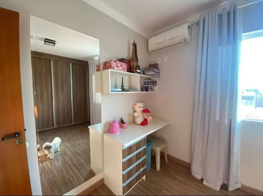 Foto 6 de Sobrado com 3 quartos à venda, 210m2 em Parque Almerinda Pereira Chaves, Jundiai - SP
