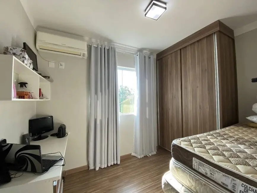 Foto 5 de Sobrado com 3 quartos à venda, 210m2 em Parque Almerinda Pereira Chaves, Jundiai - SP