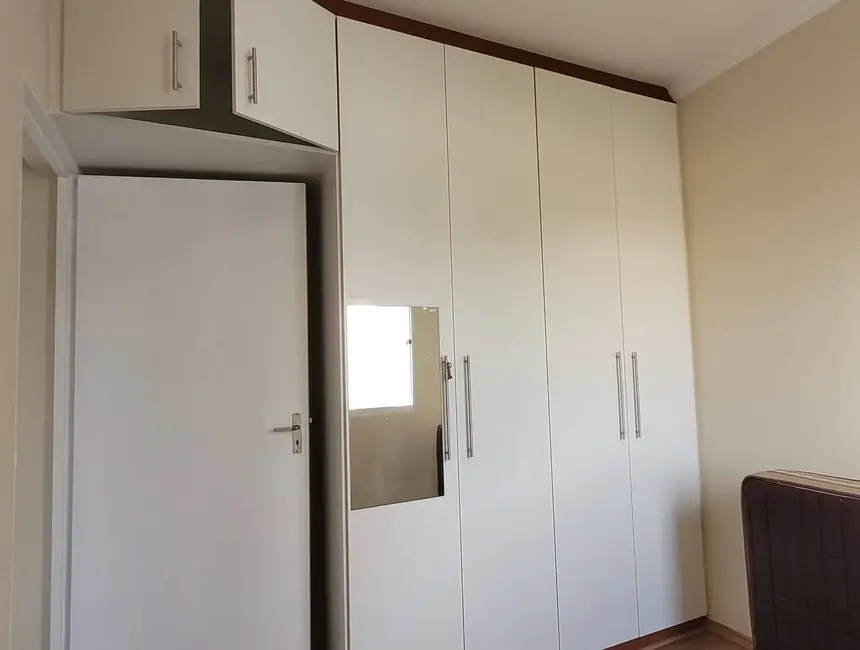 Foto 4 de Apartamento com 2 quartos para alugar, 45m2 em Vila Nambi, Jundiai - SP