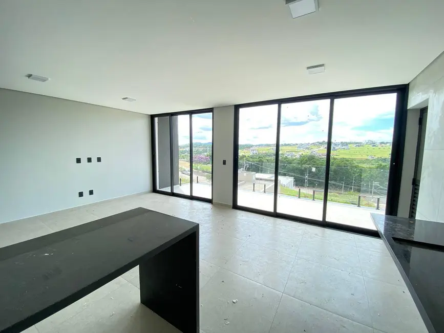 Foto 5 de Casa com 3 quartos à venda, 238m2 em Jundiai - SP