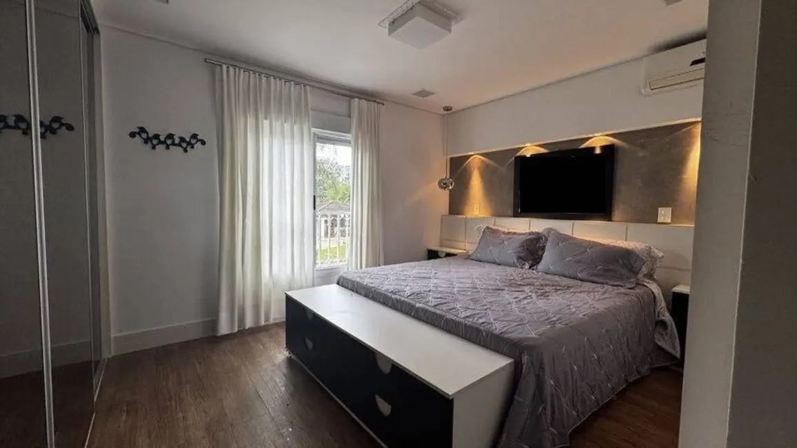 Casa de Condomínio com 4 quartos à venda, 240m2 em Jardim Ermida I, Jundiai - SP - imagem 9 Foto 9 de Casa de Condomínio com 4 quartos à venda, 240m2 em Jardim Ermida I, Jundiai - SP