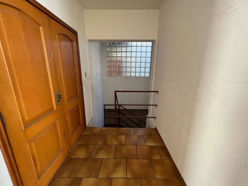 Sobrado com 3 quartos à venda, 253m2 em Vila Vianelo, Jundiai - SP - imagem 9 Foto 9 de Sobrado com 3 quartos à venda, 253m2 em Vila Vianelo, Jundiai - SP