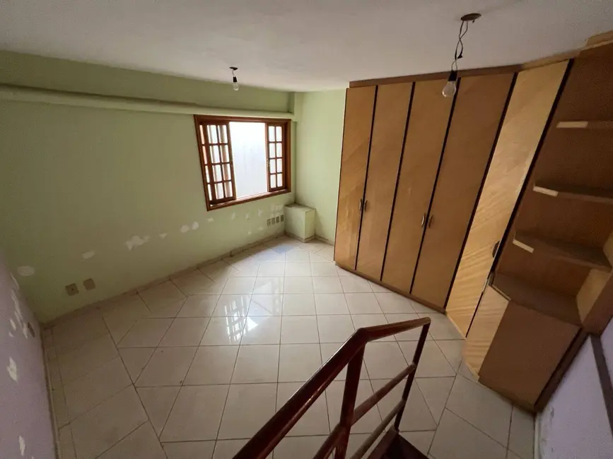 Sobrado com 3 quartos à venda, 253m2 em Vila Vianelo, Jundiai - SP - imagem 8 Foto 8 de Sobrado com 3 quartos à venda, 253m2 em Vila Vianelo, Jundiai - SP