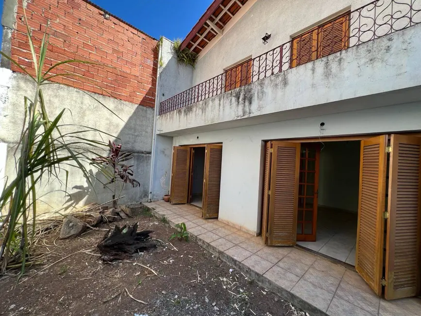Foto 1 de Sobrado com 3 quartos à venda, 253m2 em Vila Vianelo, Jundiai - SP