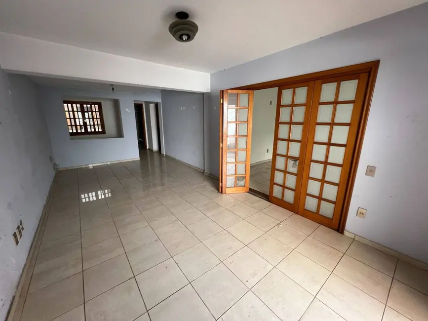 Sobrado com 3 quartos à venda, 253m2 em Vila Vianelo, Jundiai - SP - imagem 5 Foto 5 de Sobrado com 3 quartos à venda, 253m2 em Vila Vianelo, Jundiai - SP