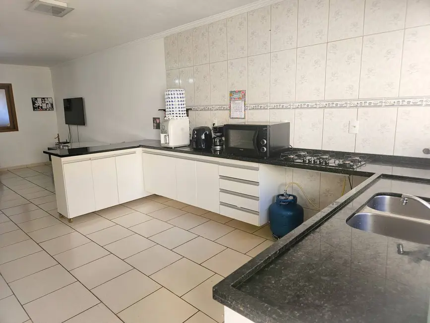 Sobrado com 4 quartos à venda, 152m2 em Parque Almerinda Pereira Chaves, Jundiai - SP - imagem 6 Foto 6 de Sobrado com 4 quartos à venda, 152m2 em Parque Almerinda Pereira Chaves, Jundiai - SP