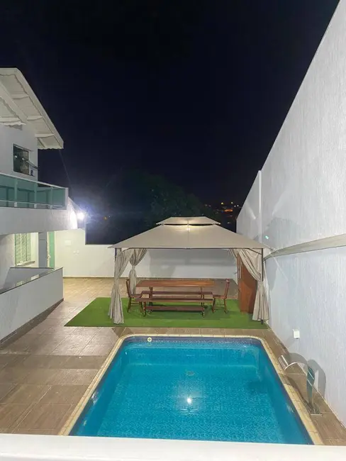 Foto 1 de Sobrado com 4 quartos à venda, 373m2 em Jardim Pacaembu, Jundiai - SP