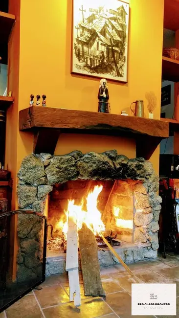 Casa com 4 quartos à venda, 540m2 em Gramado, Cotia - SP - imagem 9 Foto 9 de Casa com 4 quartos à venda, 540m2 em Gramado, Cotia - SP