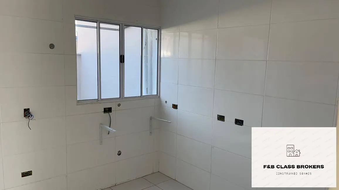 Foto 4 de Casa com 2 quartos à venda, 60m2 em Jardim Sandra, Cotia - SP