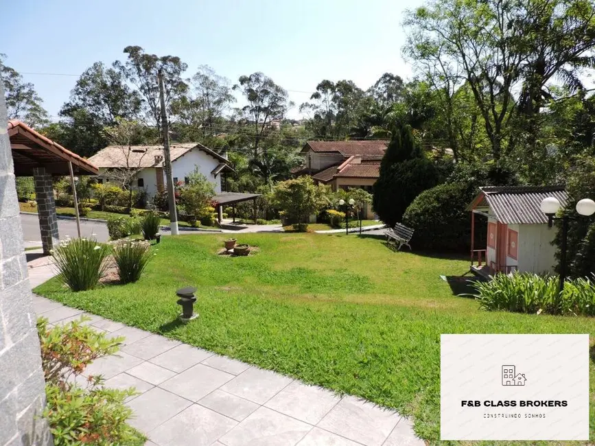 Casa com 3 quartos à venda, 1081m2 em Residencial Euroville, Carapicuiba - SP - imagem 3 Foto 3 de Casa com 3 quartos à venda, 1081m2 em Residencial Euroville, Carapicuiba - SP