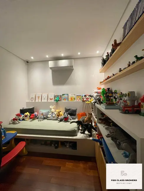 Casa com 4 quartos à venda em Tamboré, Santana De Parnaiba - SP - imagem 9 Foto 9 de Casa com 4 quartos à venda em Tamboré, Santana De Parnaiba - SP