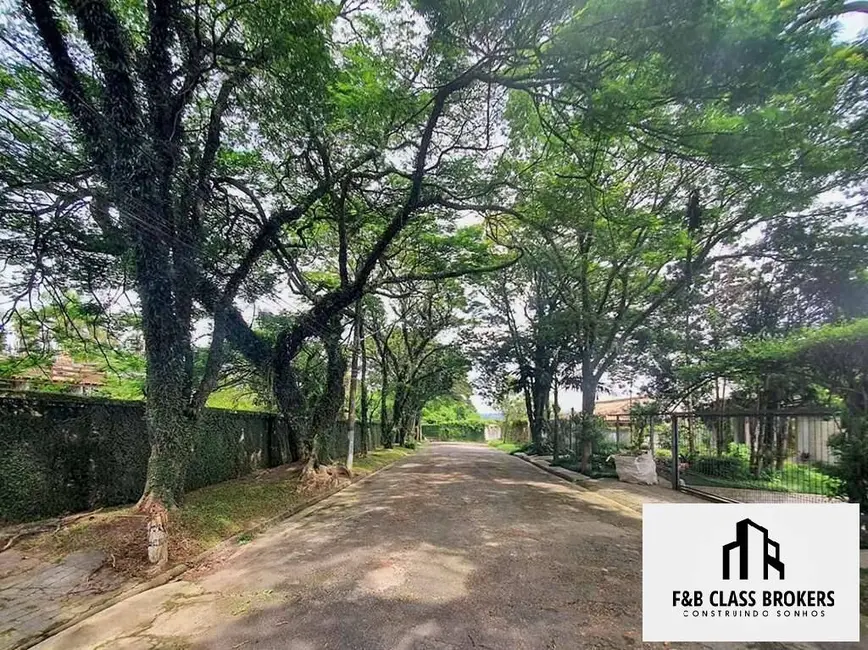 Casa com 5 quartos à venda, 1500m2 em Nova Fazendinha, Carapicuiba - SP - imagem 6 Foto 6 de Casa com 5 quartos à venda, 1500m2 em Nova Fazendinha, Carapicuiba - SP