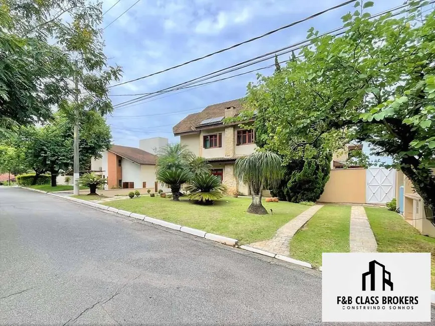 Casa com 4 quartos à venda, 1015m2 em Residencial Euroville, Carapicuiba - SP - imagem 4 Foto 4 de Casa com 4 quartos à venda, 1015m2 em Residencial Euroville, Carapicuiba - SP