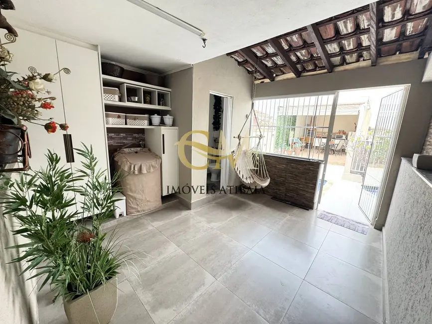 Foto 9 de Casa com 3 quartos à venda, 156m2 em Jardim Alvinópolis, Atibaia - SP