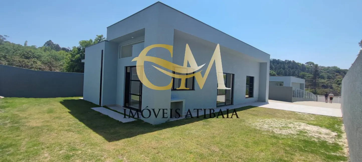 Casa com 3 quartos para alugar, 255m2 em Jardim Estância Brasil, Atibaia - SP - imagem 3 Foto 3 de Casa com 3 quartos para alugar, 255m2 em Jardim Estância Brasil, Atibaia - SP