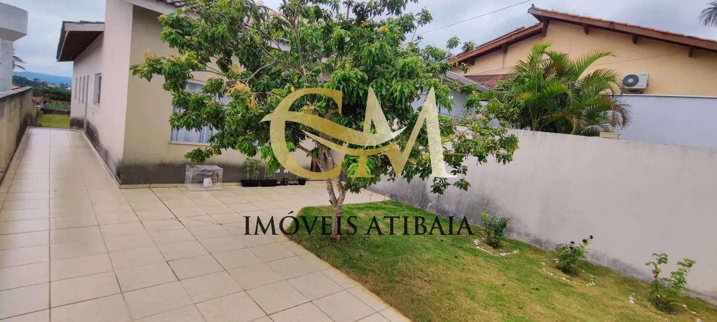Foto 3 de Casa com 3 quartos à venda, 442m2 em Jardim Centenário, Atibaia - SP