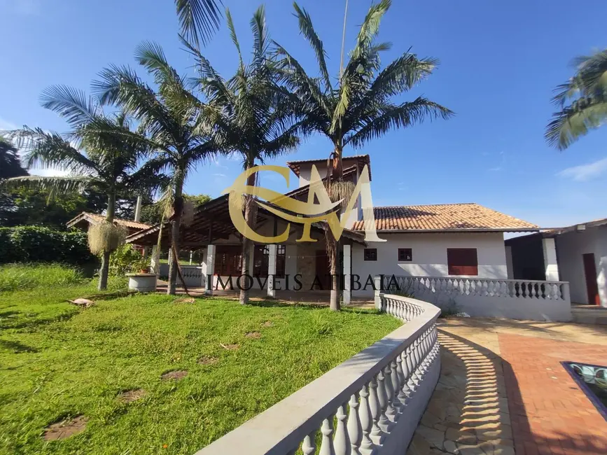 Foto 9 de Casa com 3 quartos para alugar, 650m2 em Jardim Centenário, Atibaia - SP