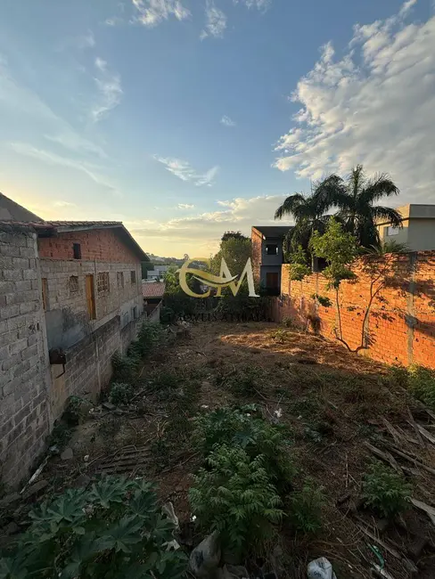 Foto 2 de Terreno / Lote à venda, 300m2 em Jardim Paulista, Atibaia - SP