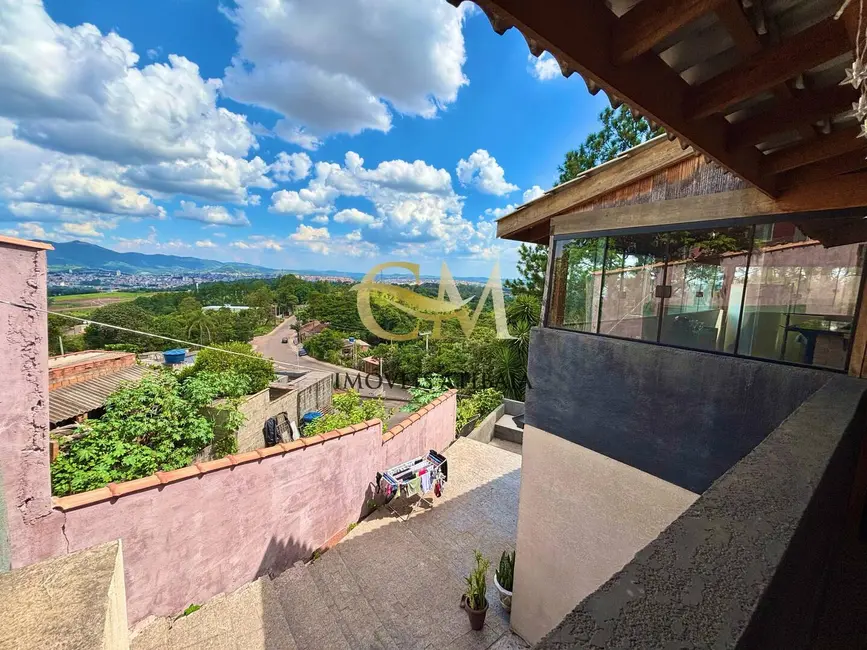 Casa com 3 quartos à venda, 240m2 em Atibaia Belvedere, Atibaia - SP - imagem 3 Foto 3 de Casa com 3 quartos à venda, 240m2 em Atibaia Belvedere, Atibaia - SP