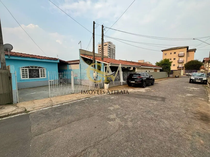 Foto 1 de Casa com 3 quartos à venda, 175m2 em Atibaia Jardim, Atibaia - SP