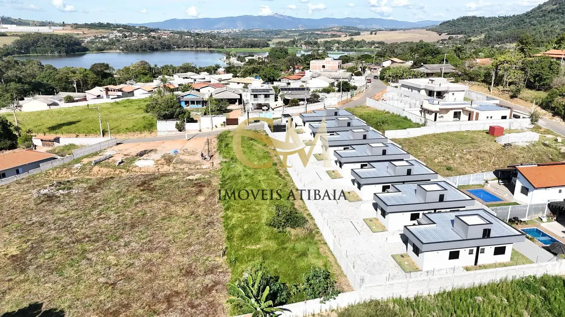 Casa de Condomínio com 3 quartos à venda, 162m2 em Jardim Paraíso da Usina, Atibaia - SP - imagem 4 Foto 4 de Casa de Condomínio com 3 quartos à venda, 162m2 em Jardim Paraíso da Usina, Atibaia - SP
