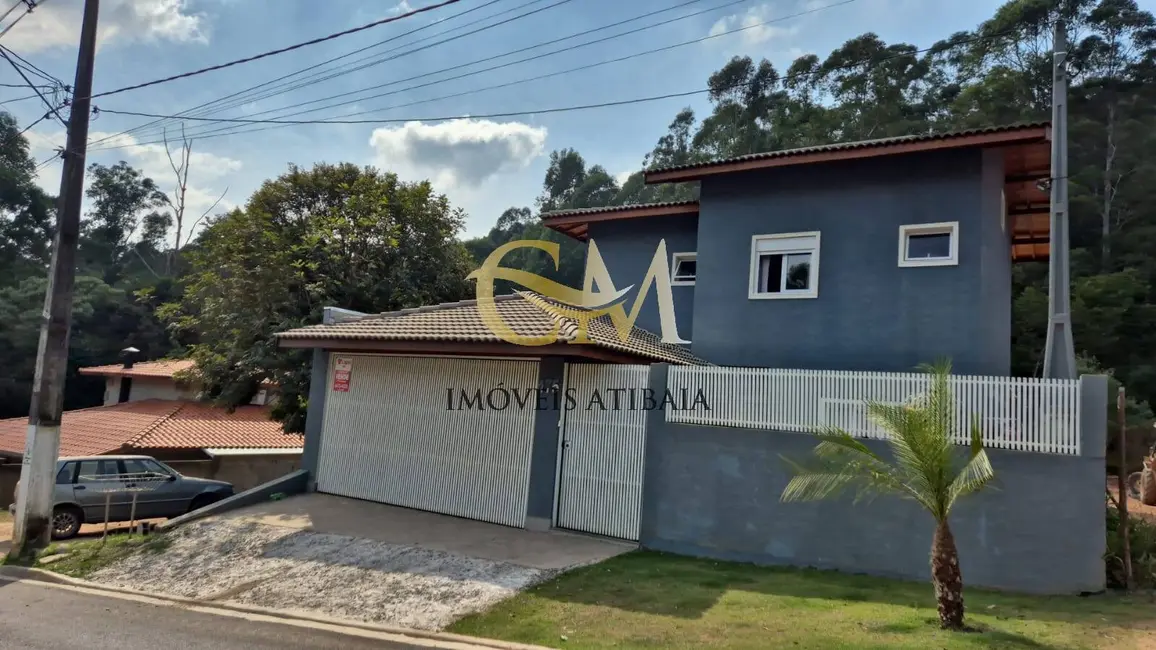 Casa com 3 quartos à venda, 360m2 em Bosque dos Eucalíptos, Atibaia - SP - imagem 2 Foto 2 de Casa com 3 quartos à venda, 360m2 em Bosque dos Eucalíptos, Atibaia - SP