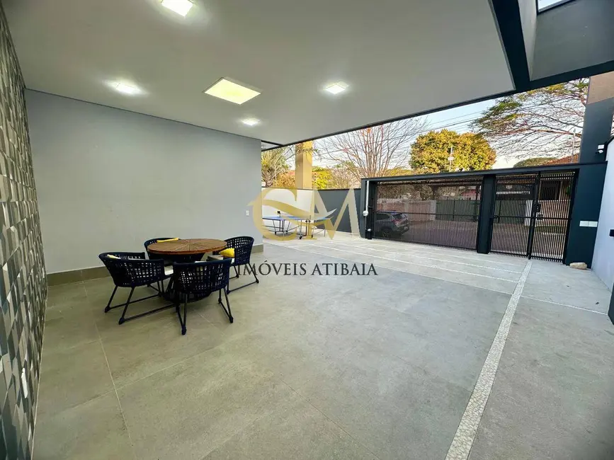 Casa com 3 quartos à venda, 360m2 em Jardim Floresta, Atibaia - SP - imagem 9 Foto 9 de Casa com 3 quartos à venda, 360m2 em Jardim Floresta, Atibaia - SP