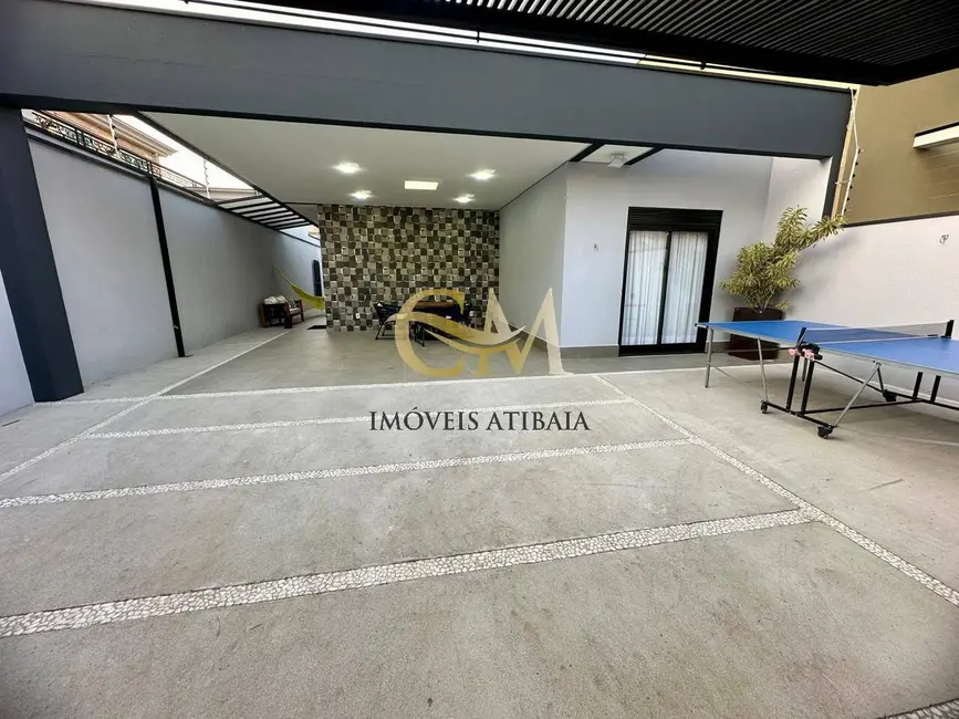Casa com 3 quartos à venda, 360m2 em Jardim Floresta, Atibaia - SP - imagem 3 Foto 3 de Casa com 3 quartos à venda, 360m2 em Jardim Floresta, Atibaia - SP