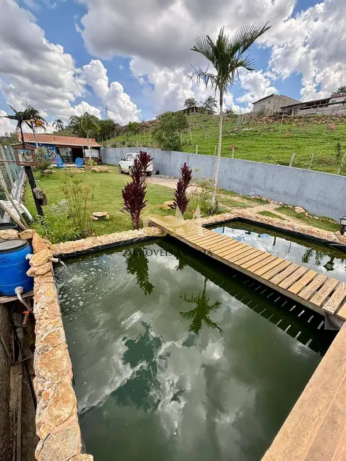 Foto 1 de Casa com 1 quarto à venda, 500m2 em Estância Santa Maria do Laranjal, Atibaia - SP