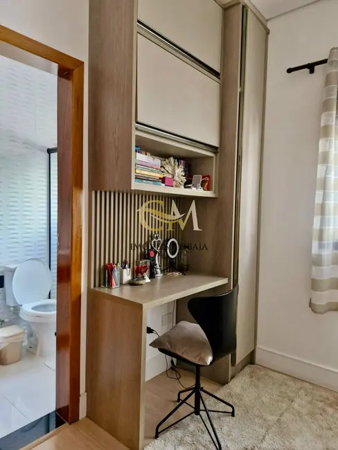 Casa de Condomínio com 3 quartos à venda, 160m2 em Ressaca, Atibaia - SP - imagem 3 Foto 3 de Casa de Condomínio com 3 quartos à venda, 160m2 em Ressaca, Atibaia - SP